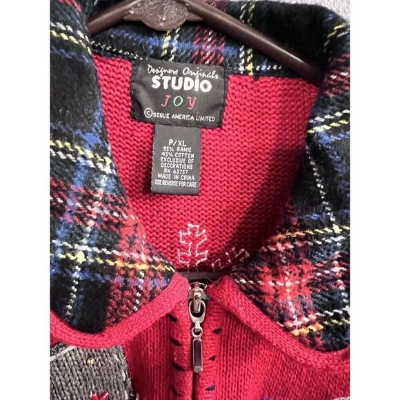 Vintage Womens UGLY CHRISTMAS SWEATER  XL petite Studio Joy full‎ zip EUC - Picture 2 of 8